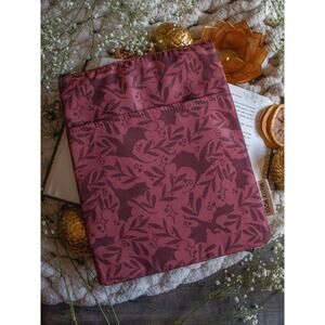 Book / Tablet Sleeve | Rust Dragons